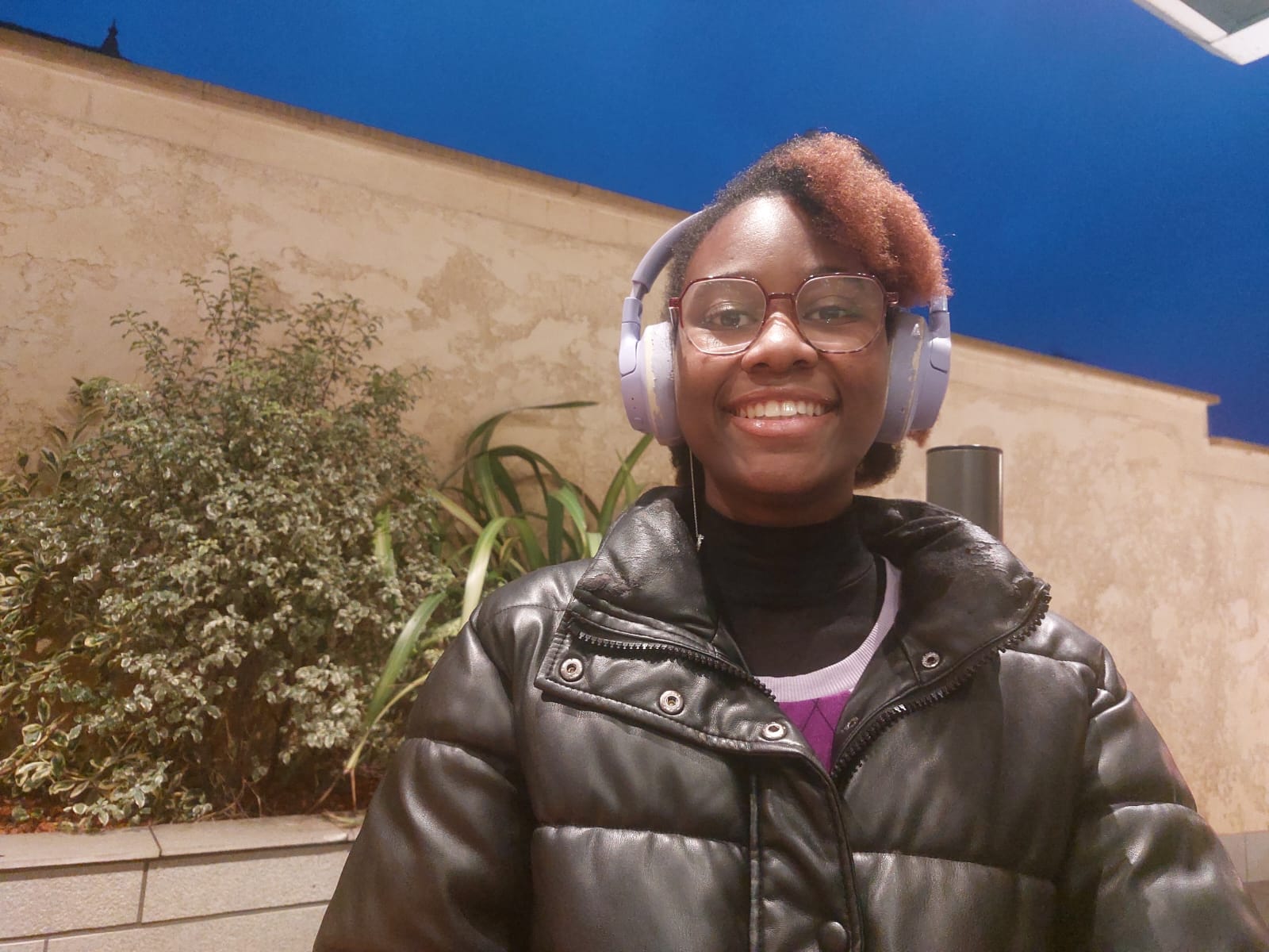 L’isolement néfaste chez les jeunes à travers les yeux de Cécile